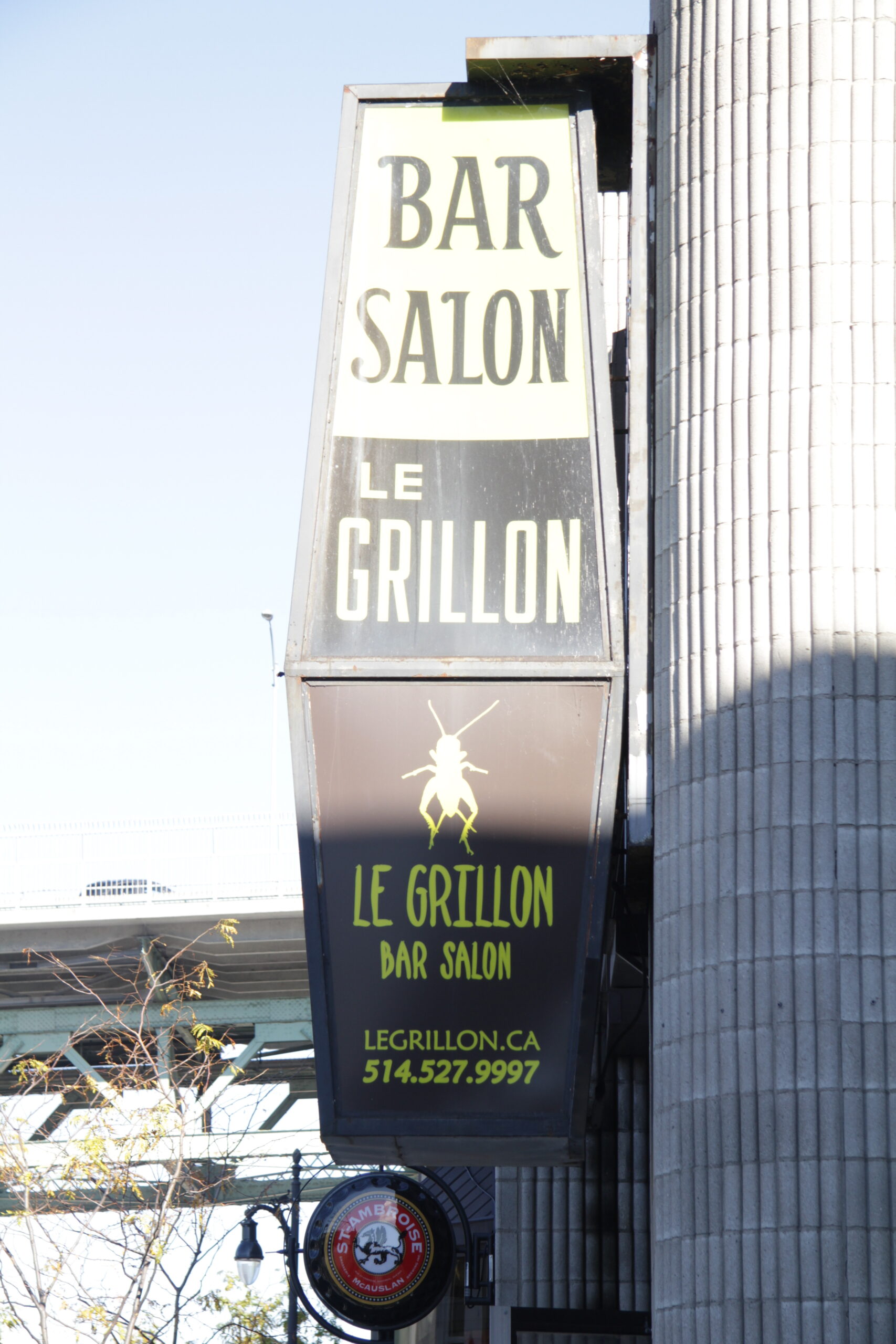 Le Grillon est grillé.